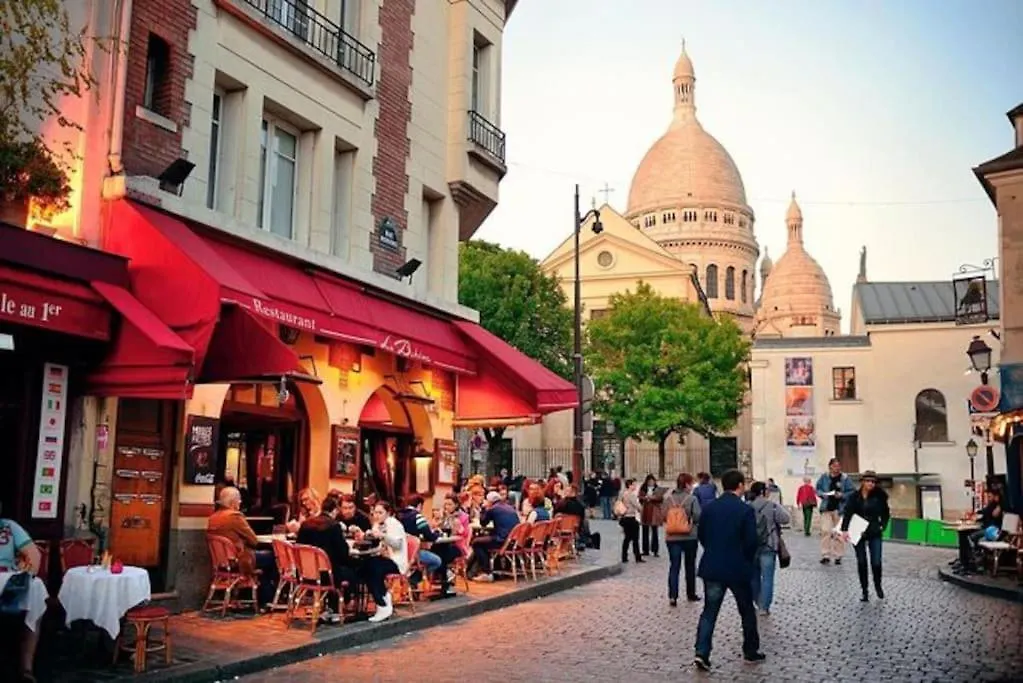 Cosy Studio Near Public Transport Apartment Paris 0*,  France
